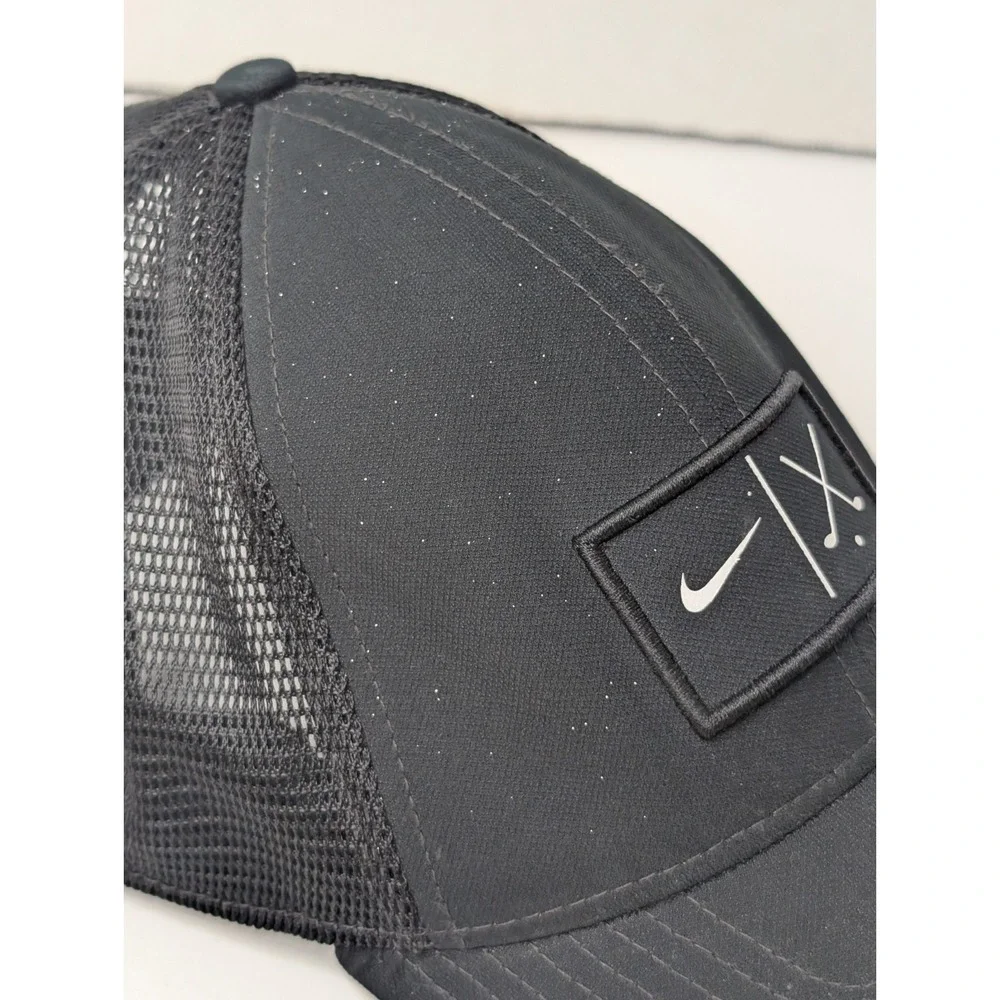 Nike Legacy91 Dri-FIT Golf Trucker Hat Black Fitted Stretch Mesh Cap Adult M/L